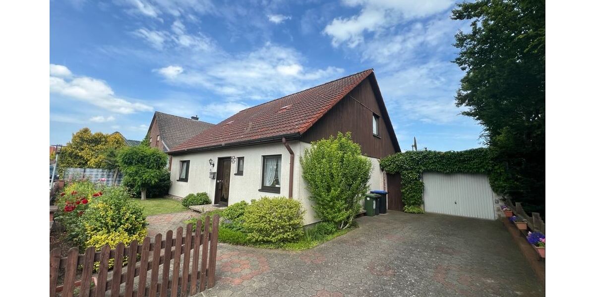 Charmantes Wohnen in ruhiger Lage - Einfamilienhaus Edemissen Abbensen | Angebot:27028835
