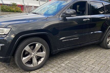 Jeep Grand Cherokee 92.000 km 14.999 € Hanau 63450