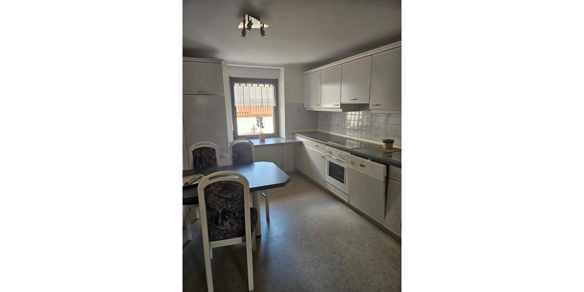 Einfamilienhaus Wallerfangen - 15 Zimmer, 250 m&sup2;, 275.000&euro; | Angebot:26888785