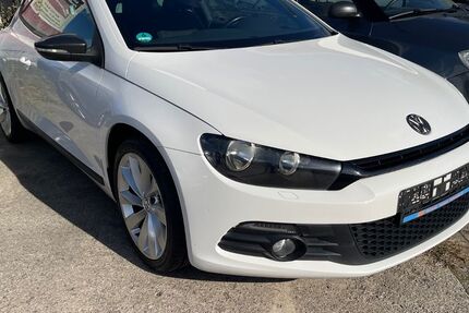 VW Scirocco 180.000 km 3.990 &euro; Lünen 44532