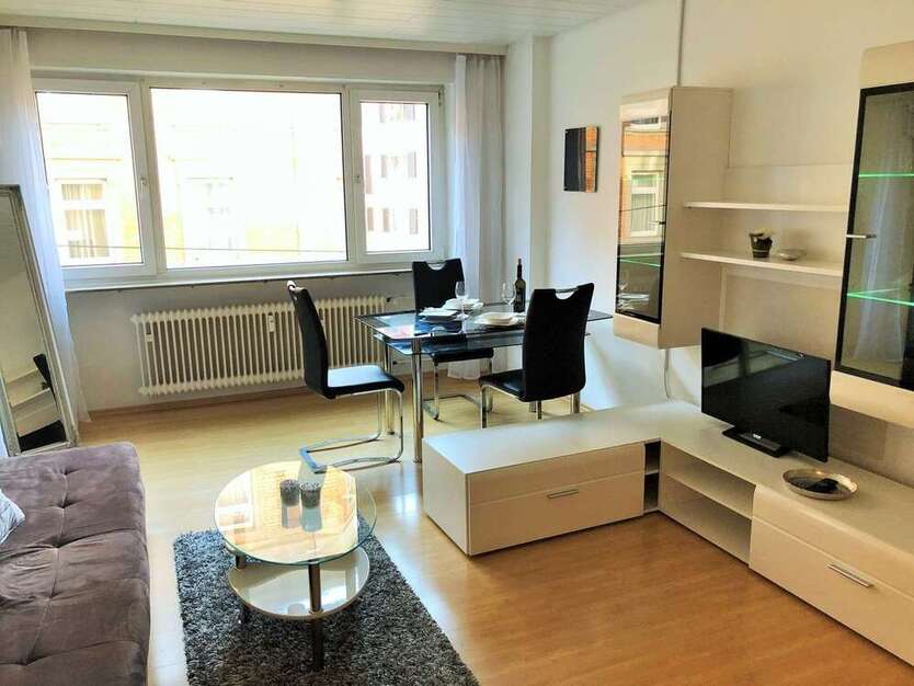 Wohnung zum Mieten in Stuttgart 780 € 36 m²