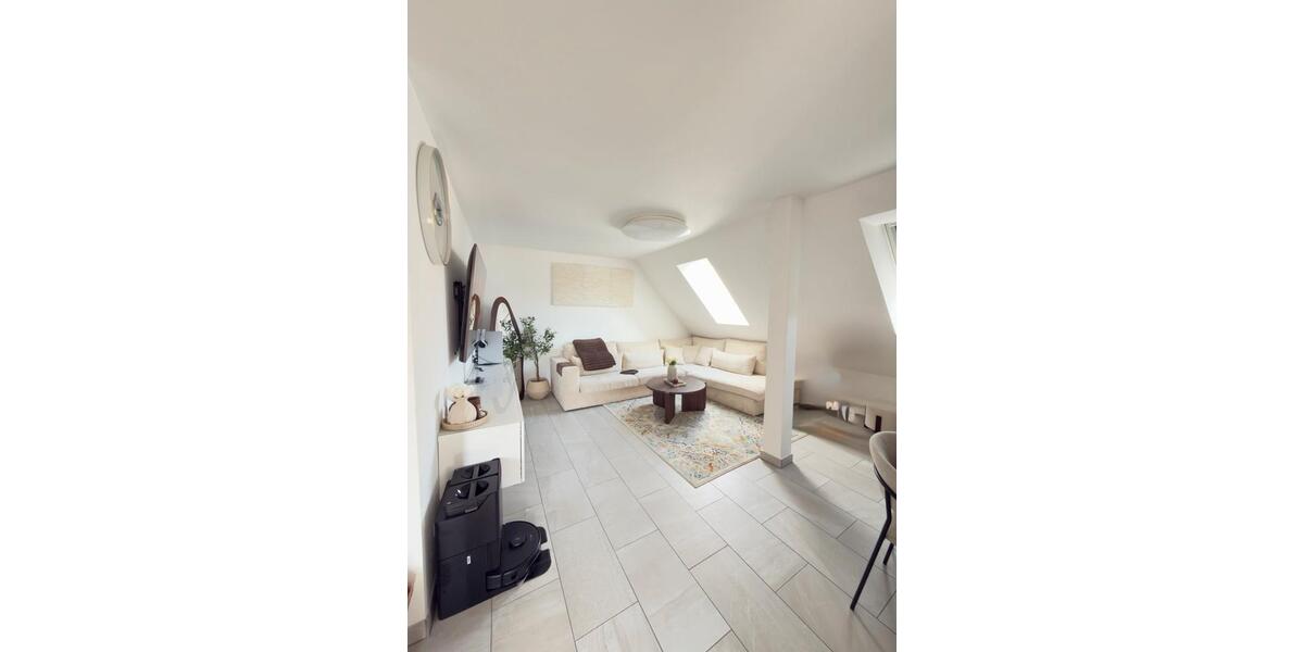 Dachgeschoßwohnung Wächtersbach - 3 Zimmer, 85 m&sup2;, 850&euro; | Angebot:26126712