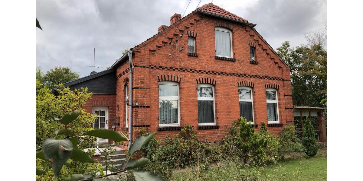 Einfamilienhaus Tangerhütte - 6 Zimmer, 150 m&sup2;, 125.000&euro; | Angebot:27143773
