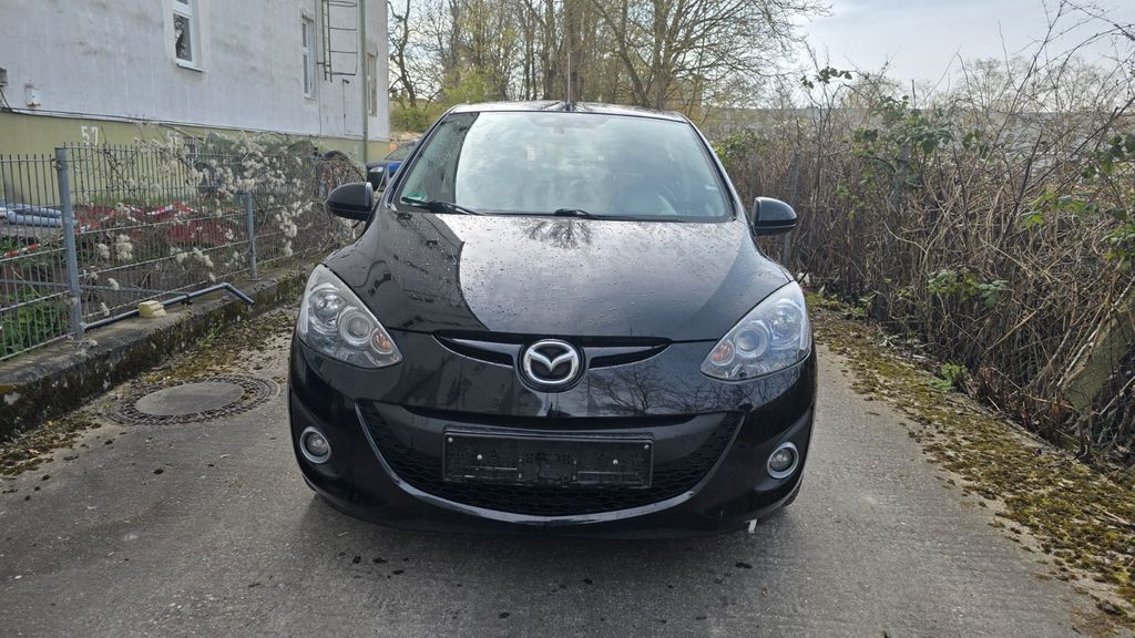Mazda 2 128.000 km 4.499 &euro; Wiesbaden 65203