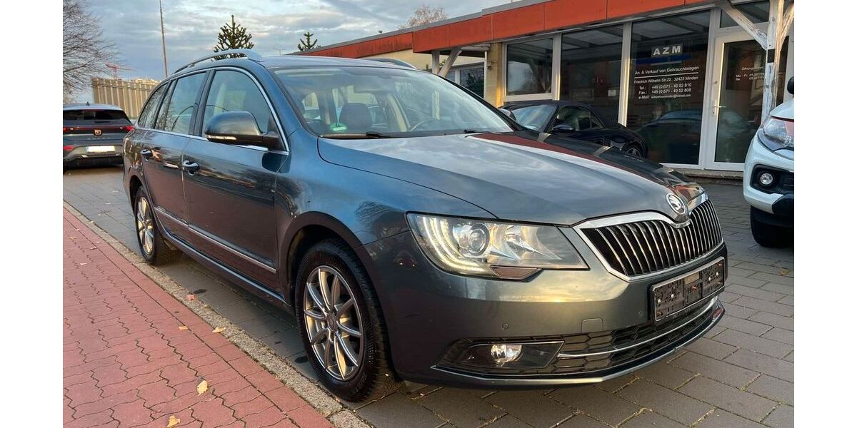 Skoda Superb 169.000 km 7.900 &euro; Minden 32423