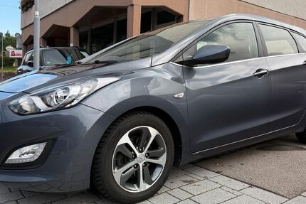 Hyundai i30 181.570 km 5.699 &euro; Bad Wildbad 75323