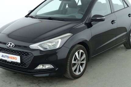 Hyundai i20 73.056 km 10.050 &euro; Neufahrn 85375