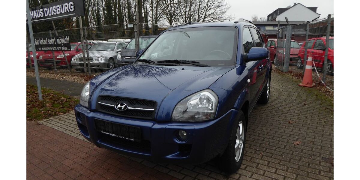 Hyundai TUCSON 200.000 km 4.490 &euro; Duisburg 47249
