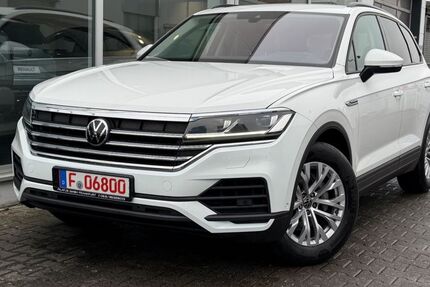 VW Touareg 132.000 km 30.599 &euro; Frankfurt am Main 60326