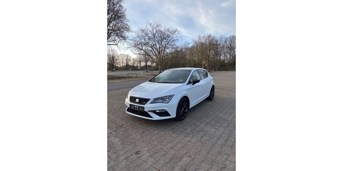 Seat Leon 95.700 km 18.900 &euro; Dortmund 44139
