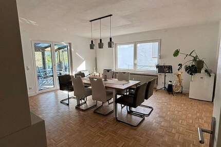 Wohnung Bad Sooden-Allendorf Allendorf - 4 Zimmer, 142 m&sup2;, 990&euro; | Angebot:25429350