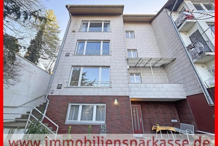 Mehrfamilienhaus in zentraler Lage und Potential!