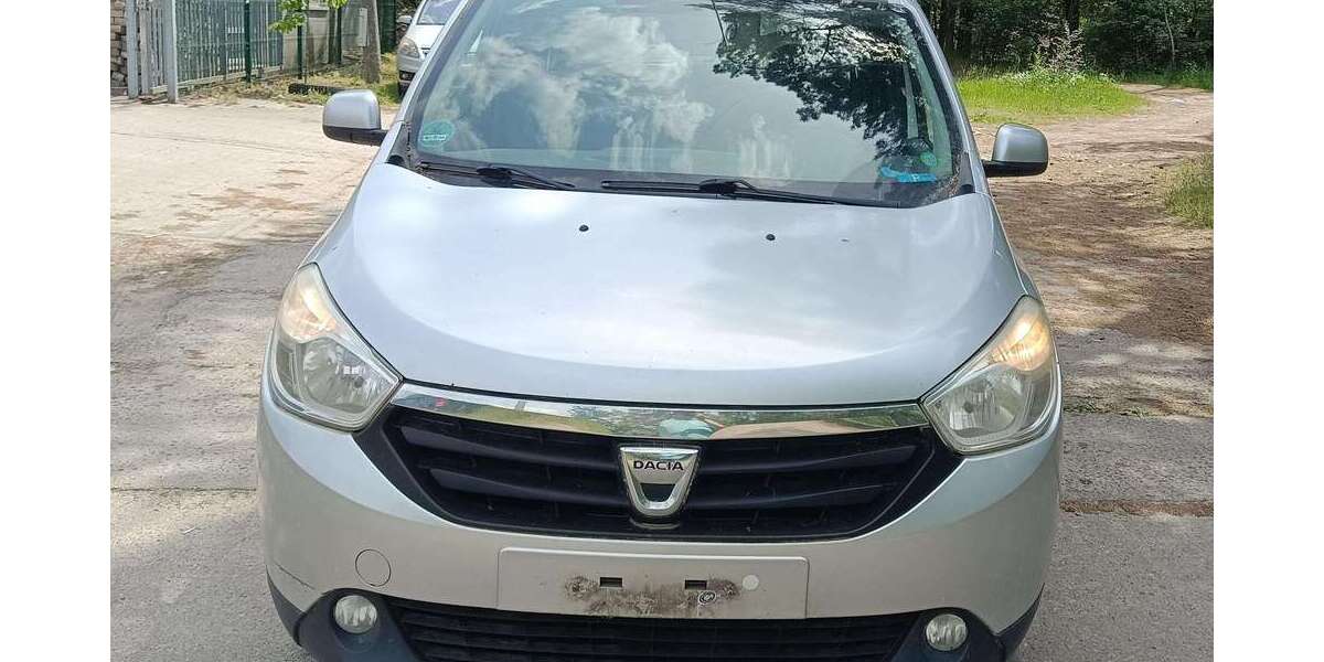 Dacia Lodgy 408.710 km 1.999 &euro; Cottbus 03050