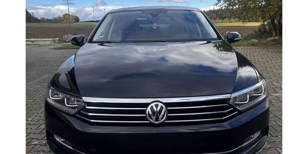 VW Passat 85.600 km 22.699 € Laichingen 89150