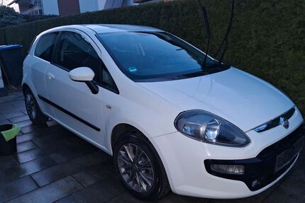 Fiat Punto 88.653 km 2.500 € Porta Westfalica 32457