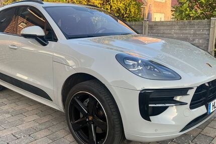 Porsche Macan 88.314 km 51.500 &euro; Lübeck 23560