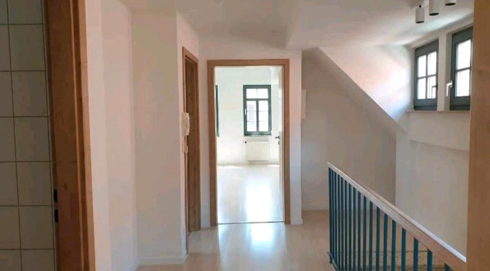 Dachgeschoßwohnung Rottenburg am Neckar - 2 Zimmer, 65 m&sup2;, 280.000&euro; | Angebot:26267120