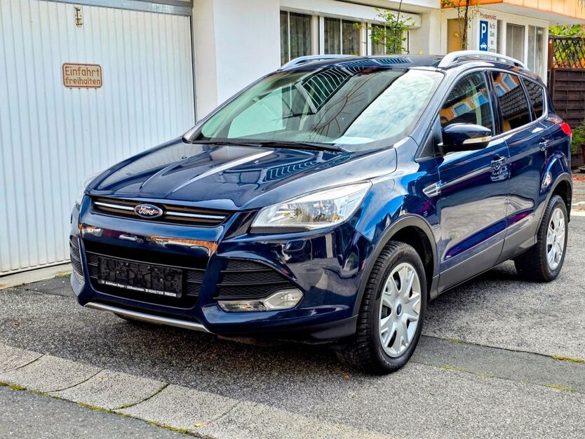 Ford Kuga 110.000 km 7.999 € Coburg 96450