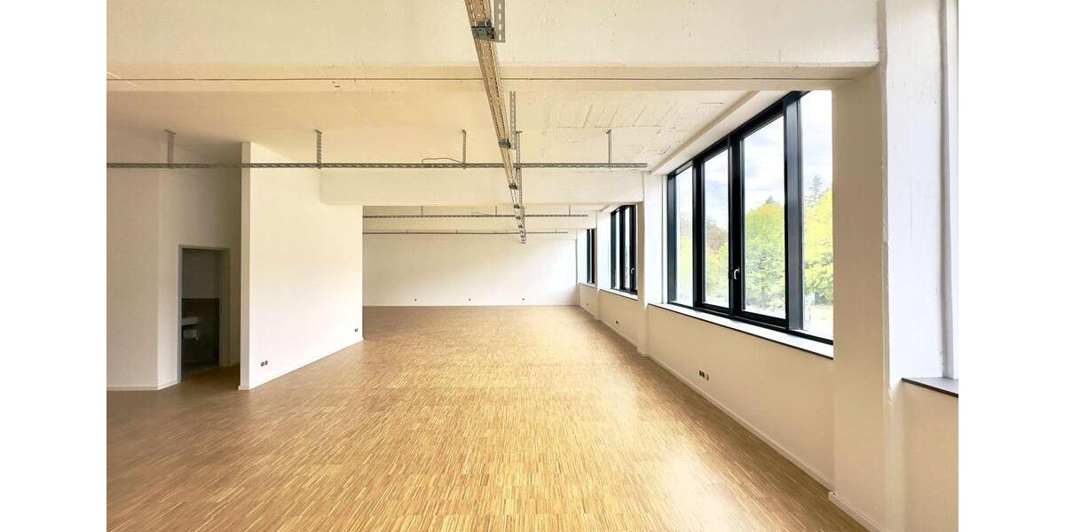 ERSTBEZUG - Hochwertige Büro-& Praxisfläche in Sundern zimmer