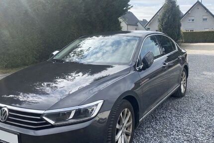 VW Passat 188.000 km 12.750 &euro; Hückelhoven 41836