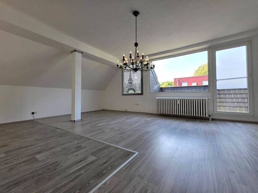 Schönes Dachstudio mit Loggia in Gladbeck-Brauck in Grünlage