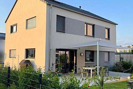 Haus zum Mieten in Hilpoltstein , Mittelfr 1.920 € 154 m² 6 zimmer