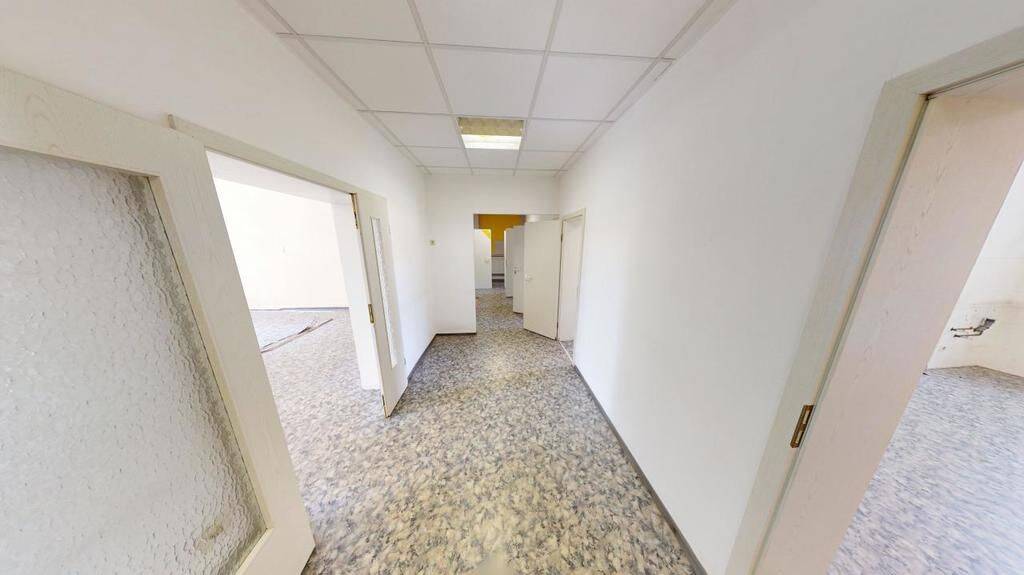 Gewerbeobjekt Chemnitz Lutherviertel - 5 Zimmer, 151 m&sup2;, 1.069&euro; | Angebot:26862835