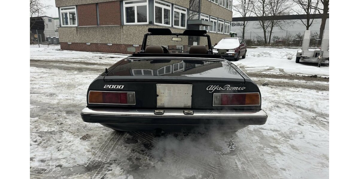 Alfa Romeo Spider 2000 1. Hand H-Zulassung echte 86 tkm 85.560 km 29.999 &euro; Hamburg 22339