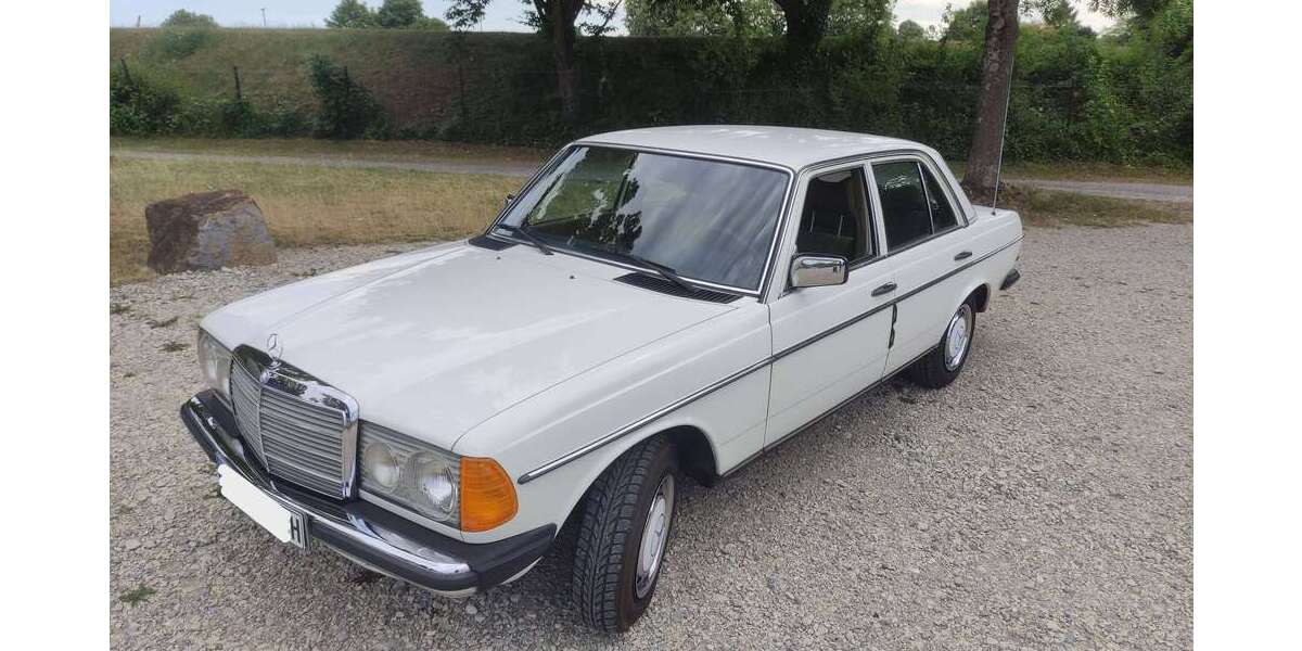 Mercedes-Benz 230 72.000 km 10.990 &euro; Leinfelden-Echterdingen, Stadt 70771