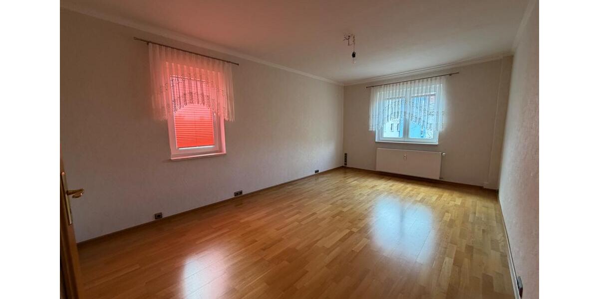 Etagenwohnung Weida - 4 Zimmer, 83 m&sup2;, 79.900&euro; | Angebot:26942154