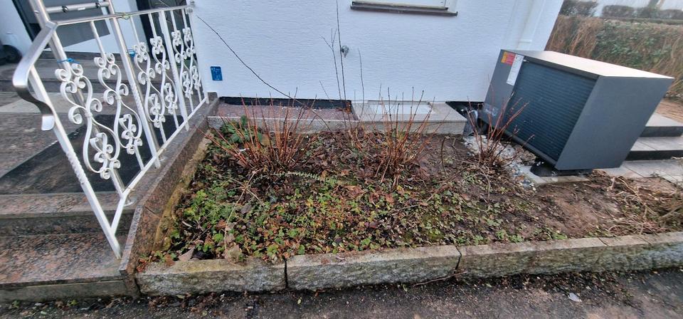 Einfamilienhaus Esslingen am Neckar Pliensauvorstadt - 5 Zimmer, 173 m&sup2;, 2.000&euro; | Angebot:24599416