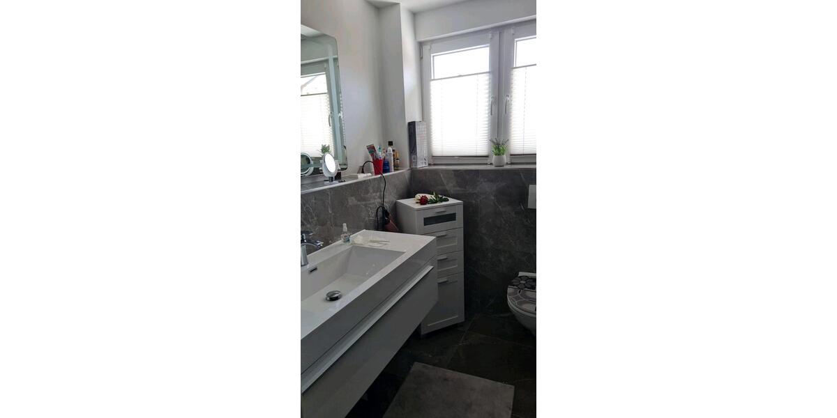 Doppelhaushälfte Blomberg - 6 Zimmer, 150 m&sup2;, 230.000&euro; | Angebot:26963035