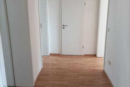 geräumige helle 2 Zimmer Wohnung mit Balkon 2 zimmer