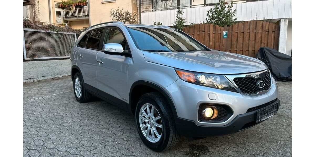 Kia Sorento 215.597 km 7.900 &euro; Düsseldorf 40627
