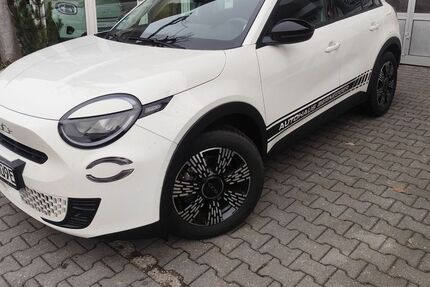 Fiat 600e 24.000 km 25.950 &euro; Rosenheim 83022