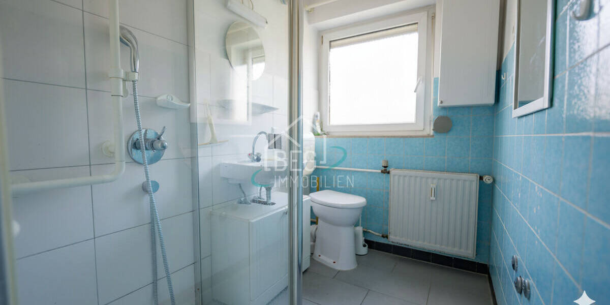 Mehrfamilienhaus, Wohnhaus Crailsheim Roßfeld - 8 Zimmer, 131 m&sup2;, 349.000&euro; | Angebot:26242334
