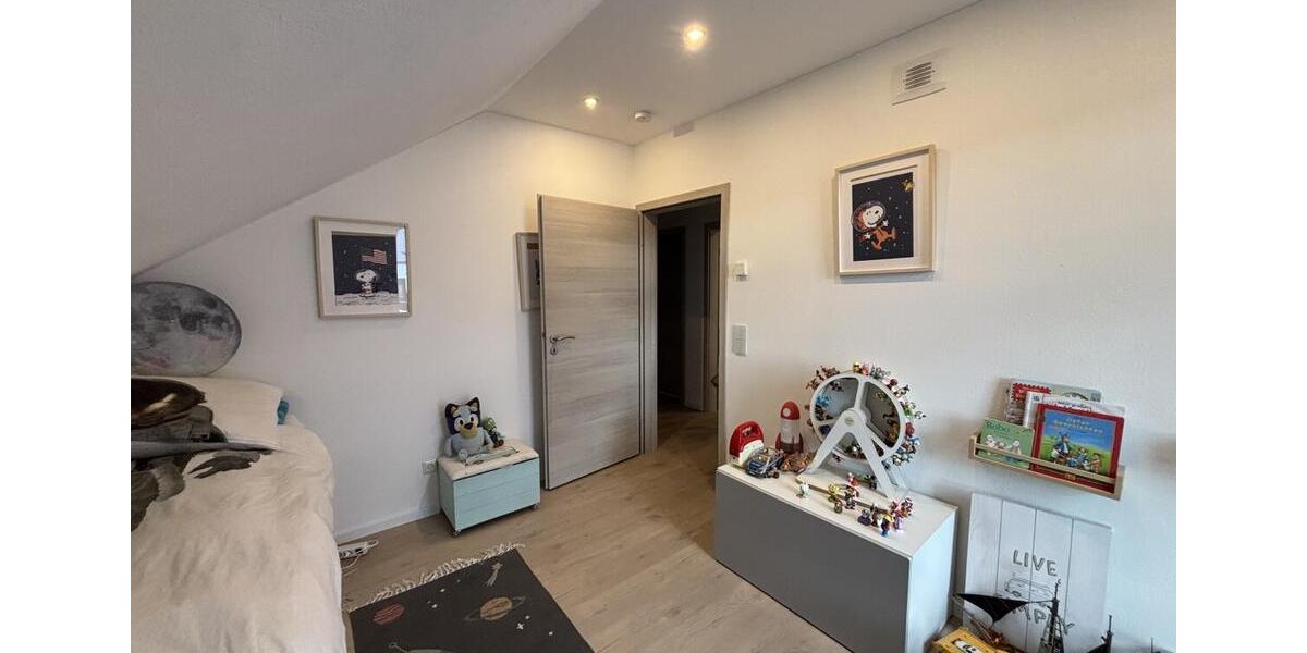 Einfamilienhaus Iserlohn Sümmern - 4 Zimmer, 117 m&sup2;, 1.900&euro; | Angebot:26677402