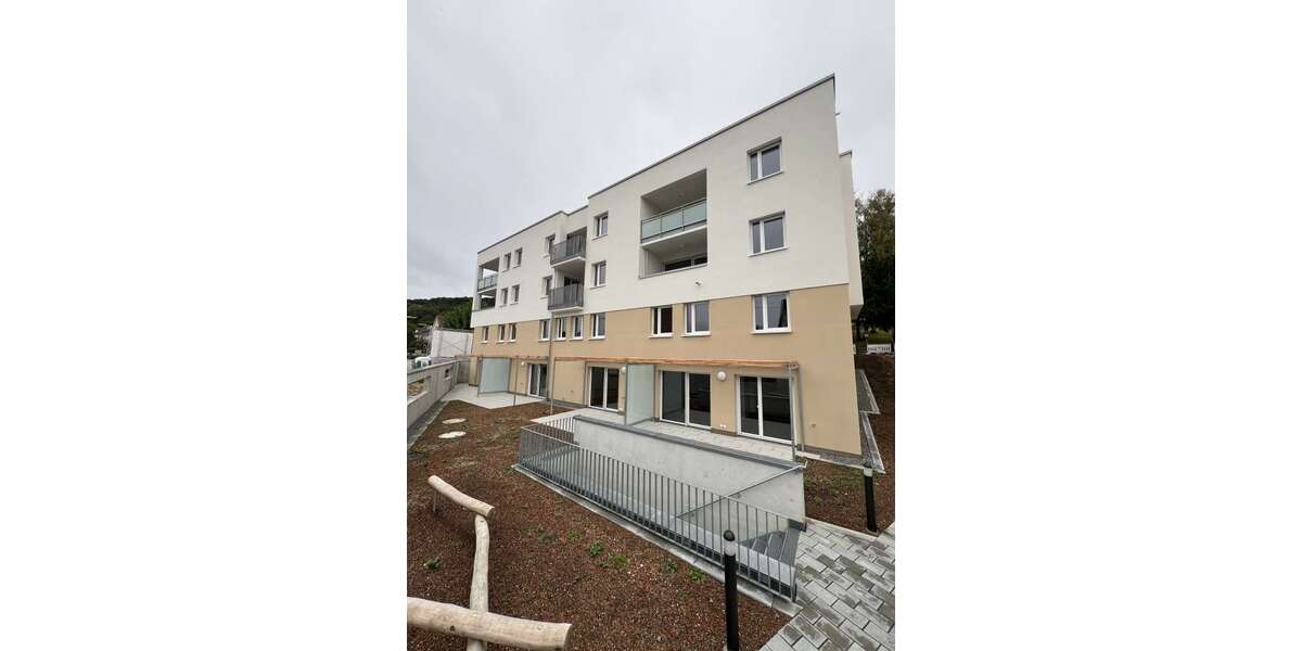Etagenwohnung Plochingen - 4.5 Zimmer, 120 m&sup2;, 1.437&euro; | Angebot:26488180