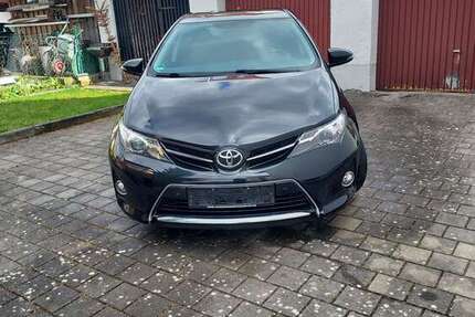 Toyota Auris 72.053 km 9.900 &euro; Ingolstadt 85053