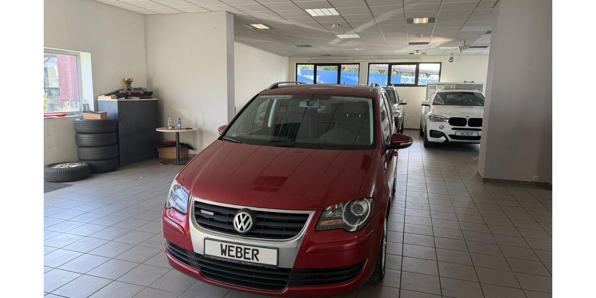 VW Touran 186.432 km 5.999 &euro; Hessisch Lichtenau 37235