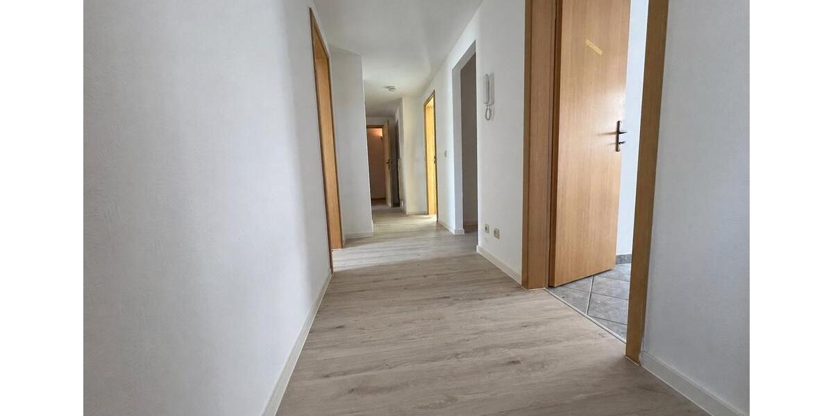 Dachgeschoßwohnung Zittau Dittelsdorf - 4 Zimmer, 82 m&sup2;, 500&euro; | Angebot:26384041