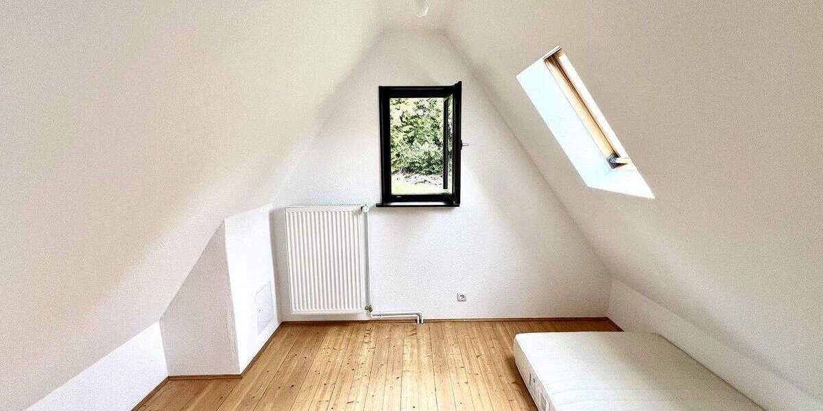 Mehrfamilienhaus, Wohnhaus Bad Soden Altenhain - 4 Zimmer, 90 m&sup2;, 800&euro; | Angebot:25274928