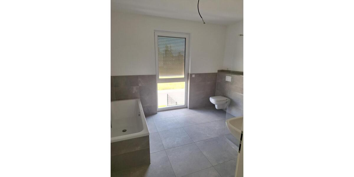 Doppelhaushälfte Großräschen - 5 Zimmer, 143 m&sup2;, 1.400&euro; | Angebot:27585088