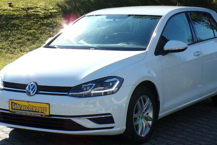 VW Golf 105.429 km 12.450 € Gelenau 09423