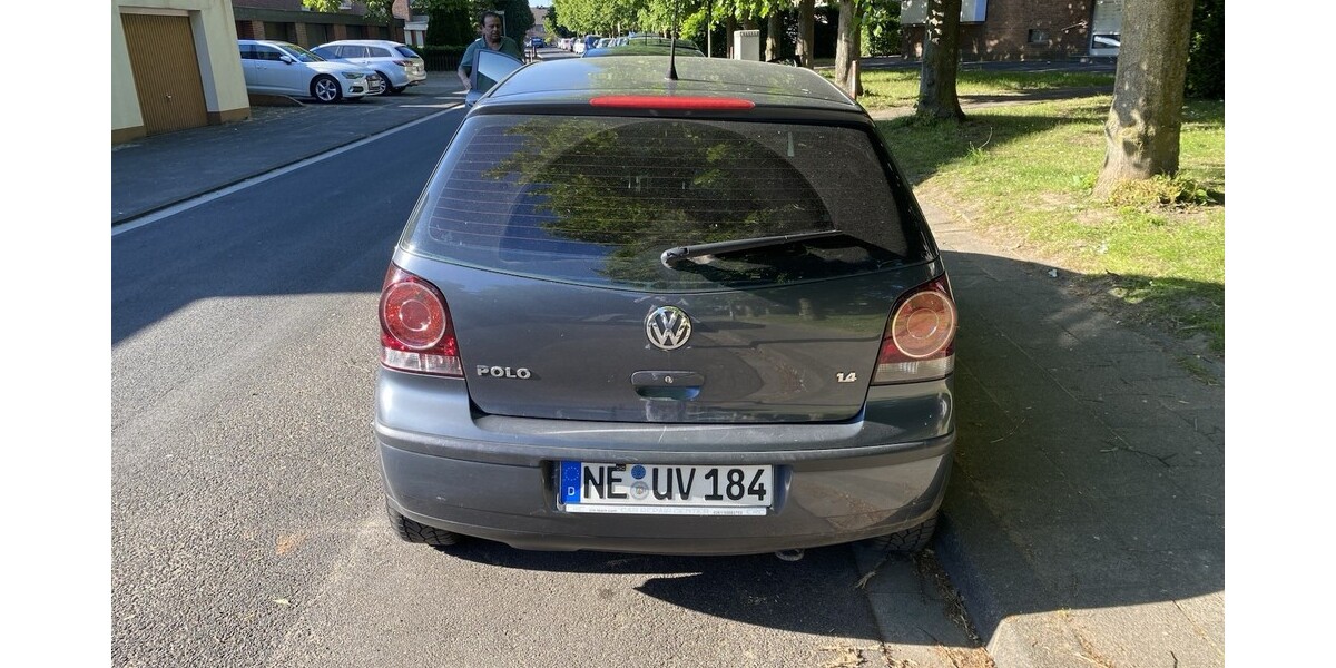 VW Polo 270.000 km 2.000 € Neuss 41460