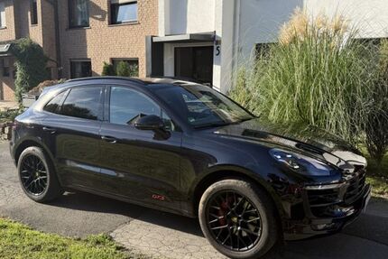 Porsche Macan 98.000 km 42.100 &euro; Dortmund 44145