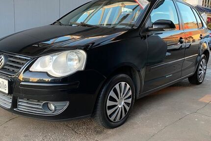 VW Polo 94.000 km 4.999 &euro; Dessau-Roßlau 06847