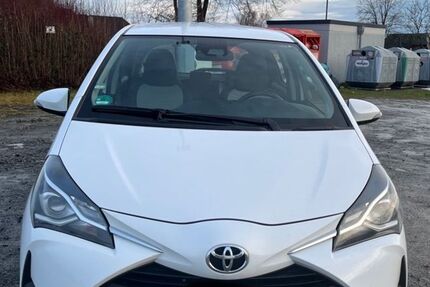 Toyota Yaris 55.200 km 10.900 &euro; Birken-Honigsessen 57587