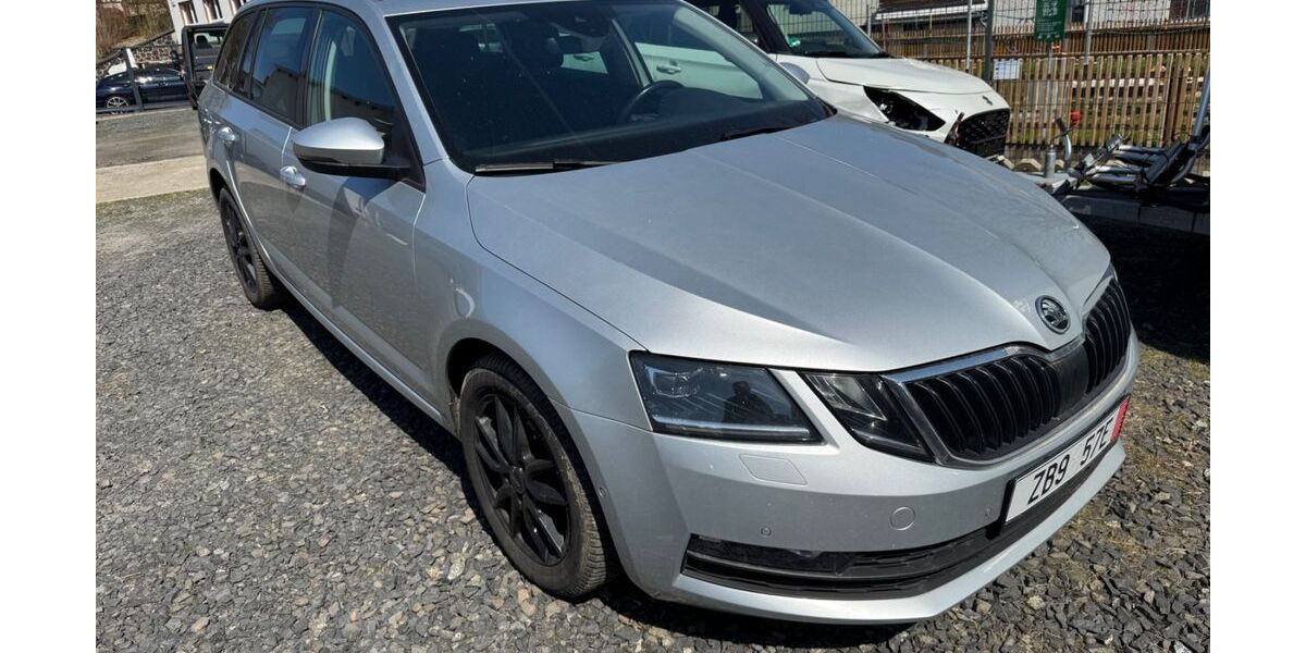 Skoda Octavia 99.000 km 12.900 &euro; Grebenau - Schwarz 36323