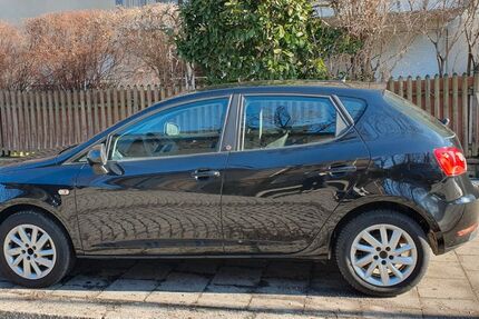 Seat Ibiza 126.000 km 5.990 &euro; München 80687